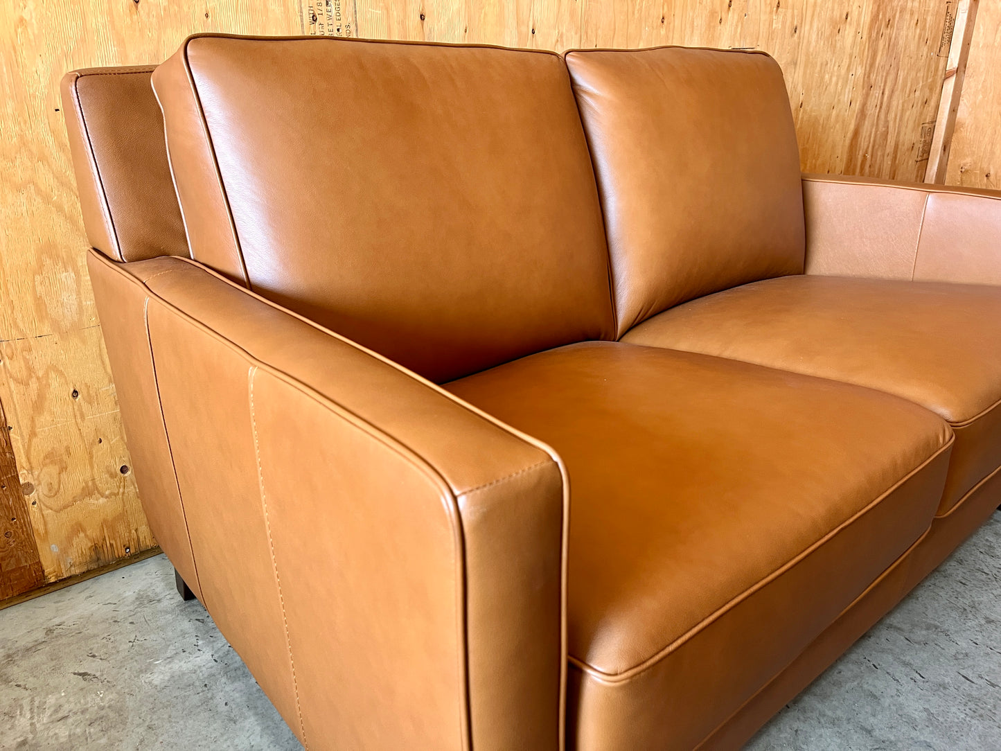 Camel Leather Loveseat Sofa Couch