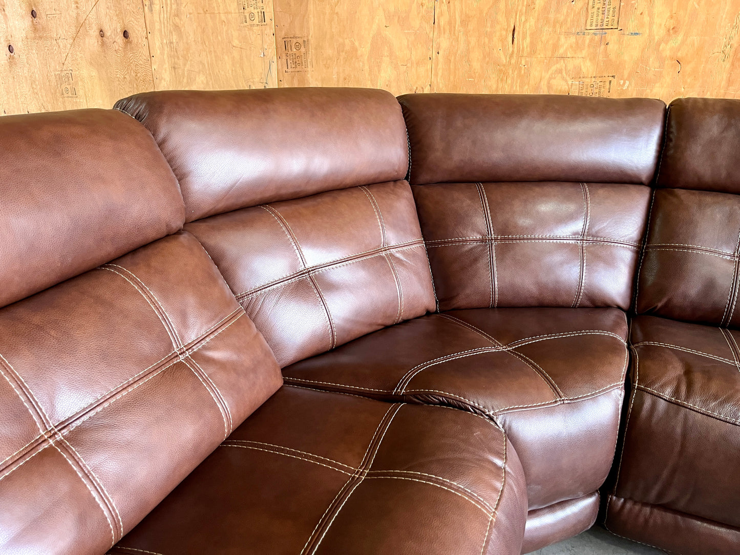 Leather Power Reclining Modular Sectional Couch - NEW!!